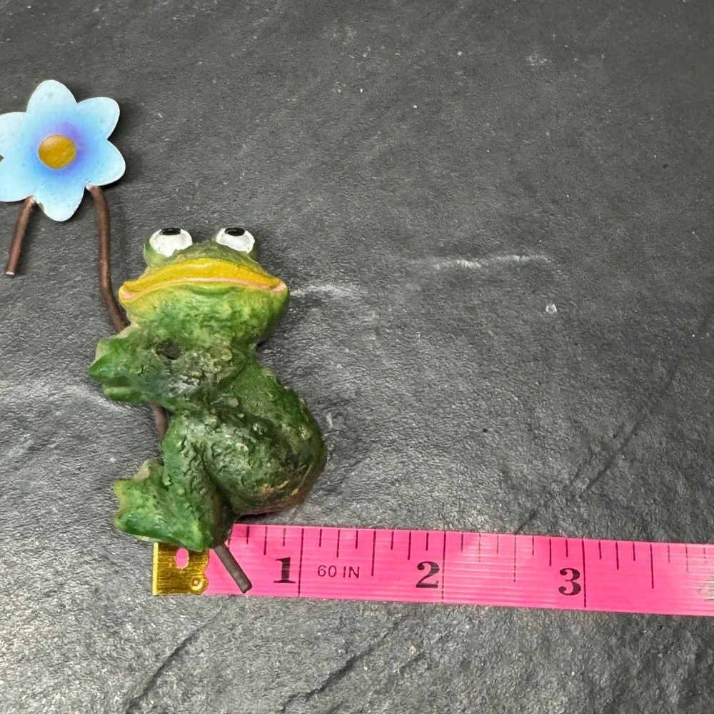 Green Frog Figurine with Blue‎ Flower Miniature Garden Decor Pot Sitter4.5 Inch